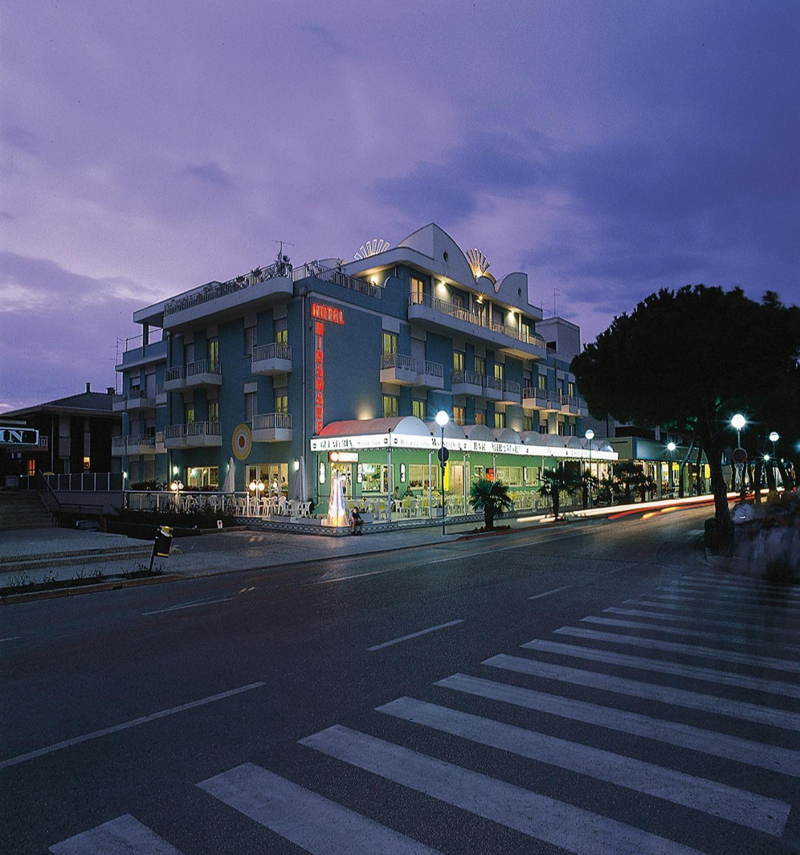 Hotel Miramare Bibione Exterior photo